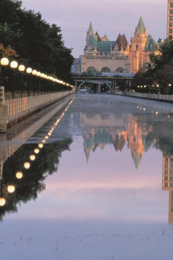 Fairmont Chateau Laurier Gold Experience Ottawa