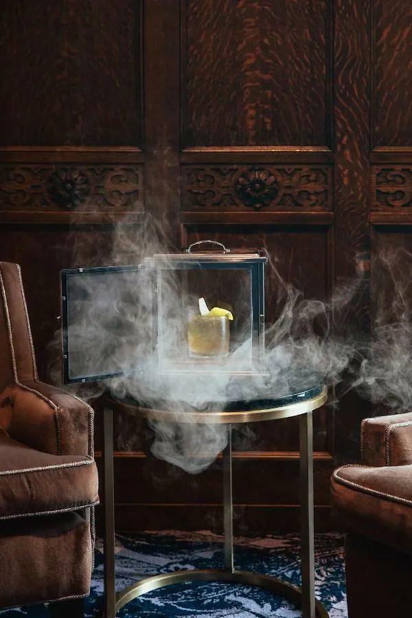 Hotel Fairmont Chateau Laurier Gold Experience Ottawa