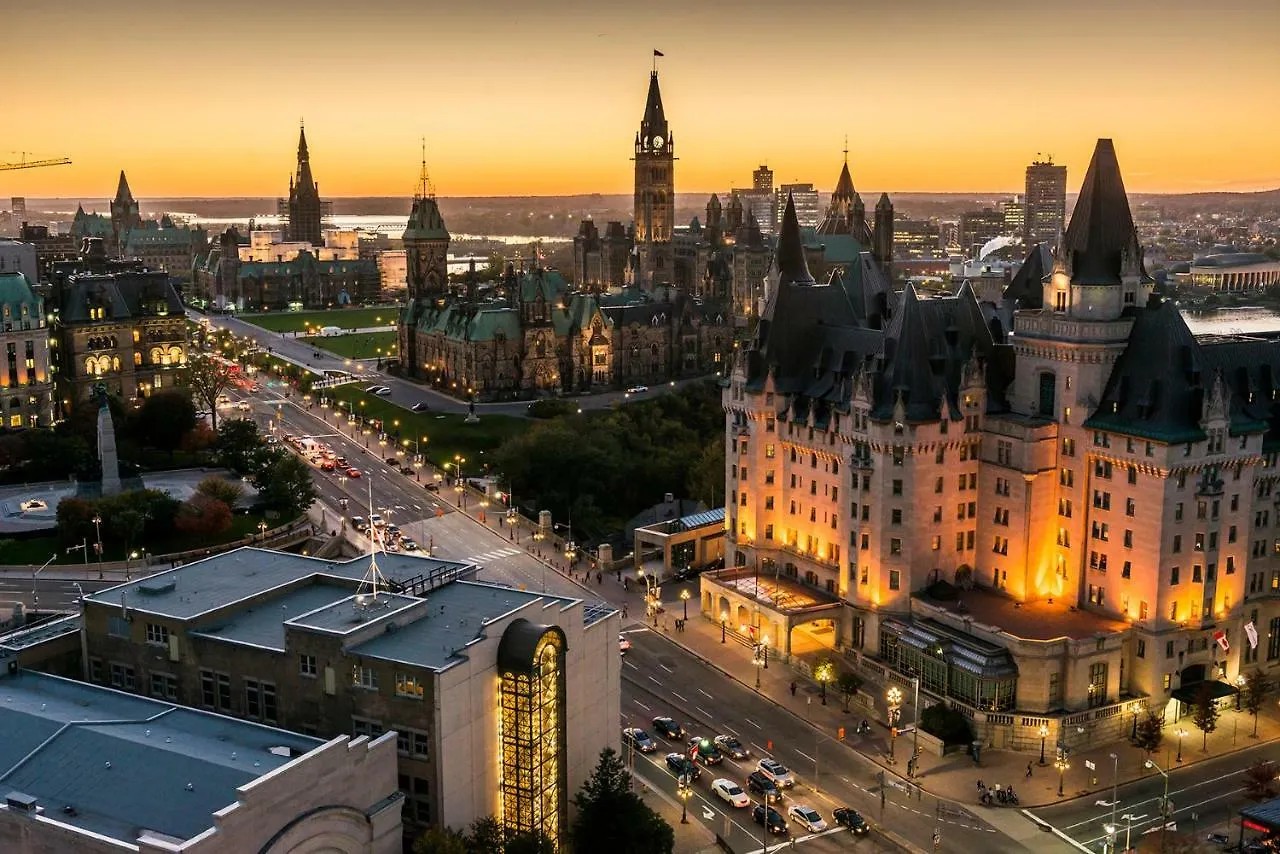 Hotel Fairmont Chateau Laurier Gold Experience Otawa